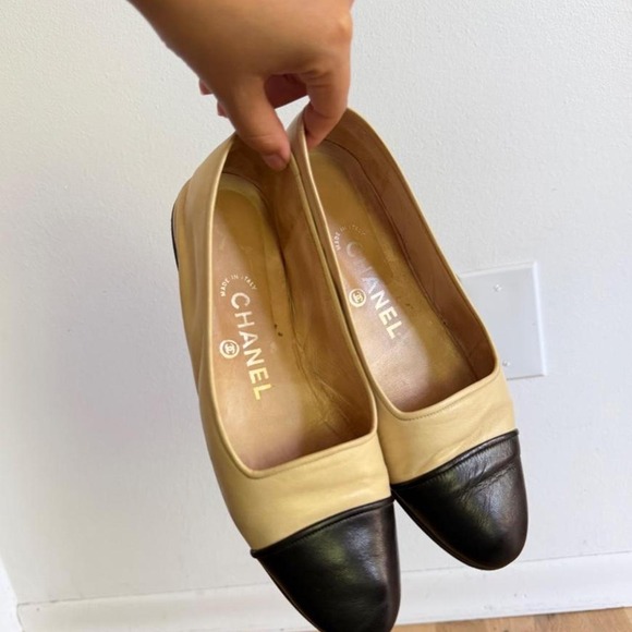 CHANEL Shoes - Chanel authentic black and beige leather ballet flats with black cap toe